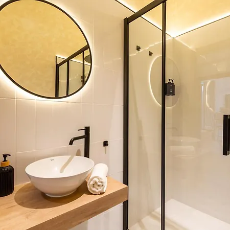 Alvarado 5 * 세비야